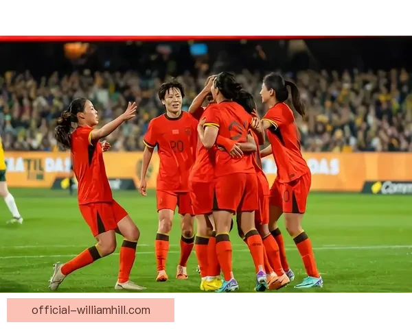 费耶诺德女足与阿尔克马尔女足激战成平 双方3比3握手言和